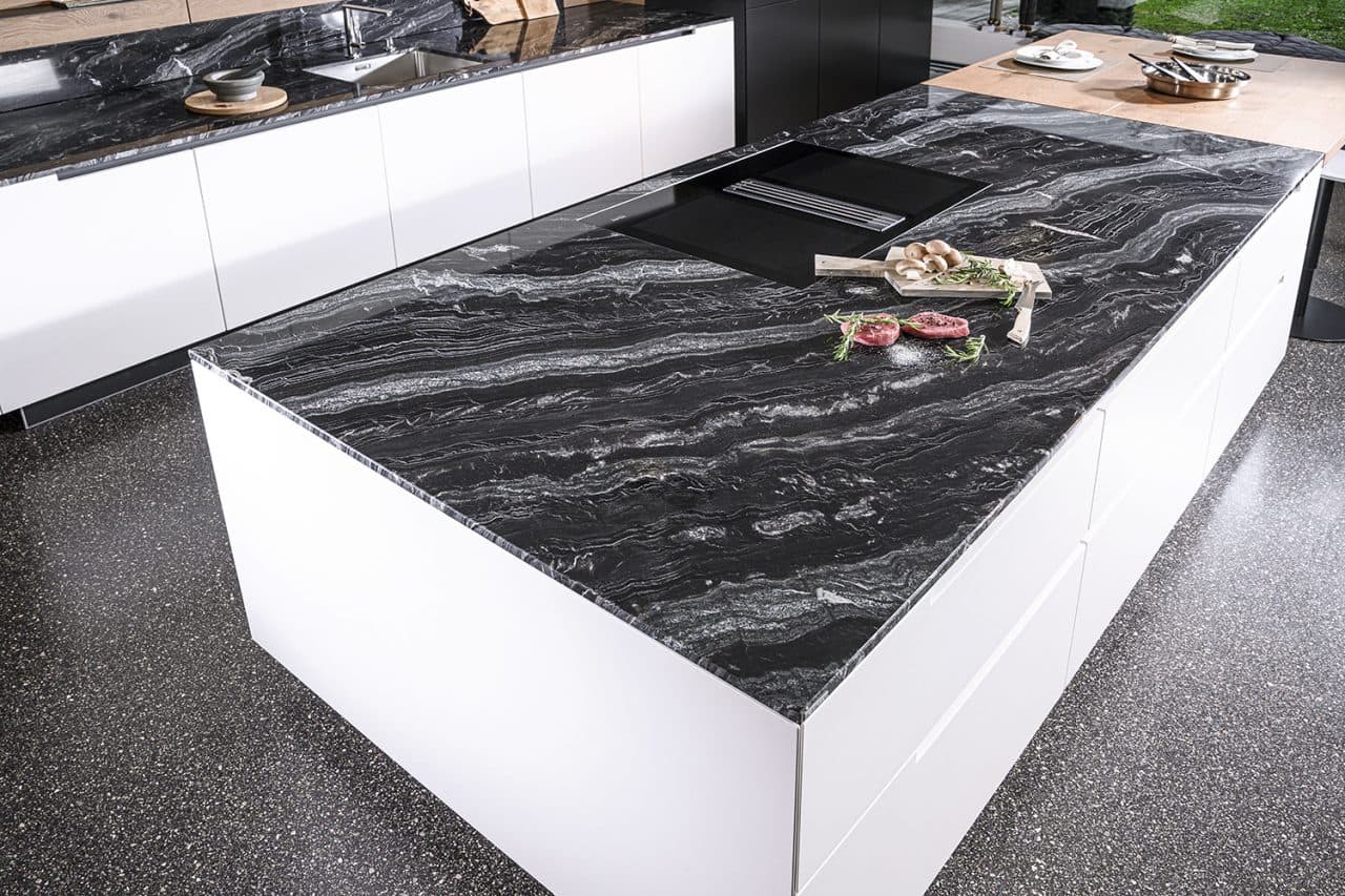 Naturstein Arbeitsplatte I POLIERTE OBERFLÄCHE