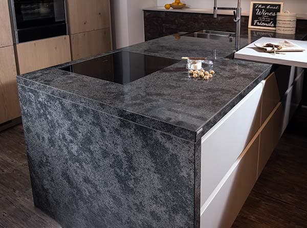 Naturstein Arbeitsplatte I POLIERTE OBERFLÄCHE