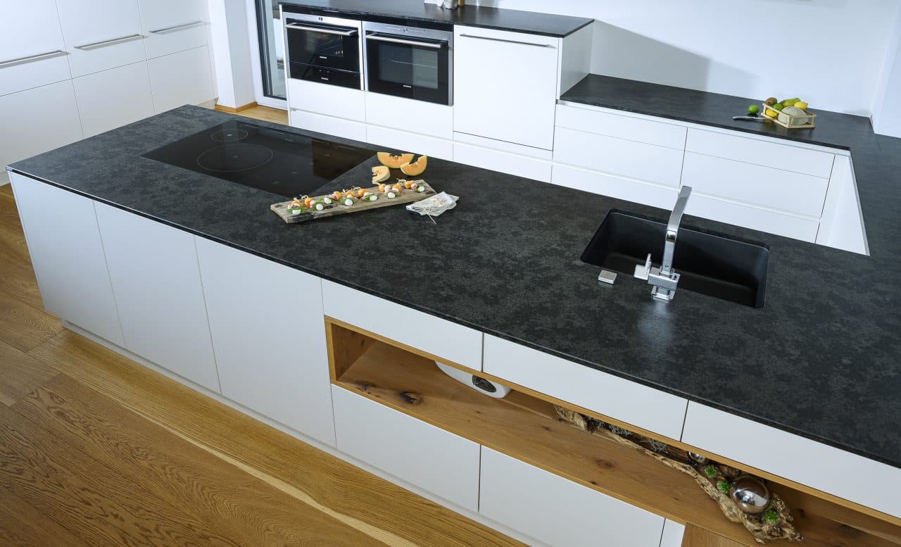 Naturstein Arbeitsplatte I LEATHER LOOK