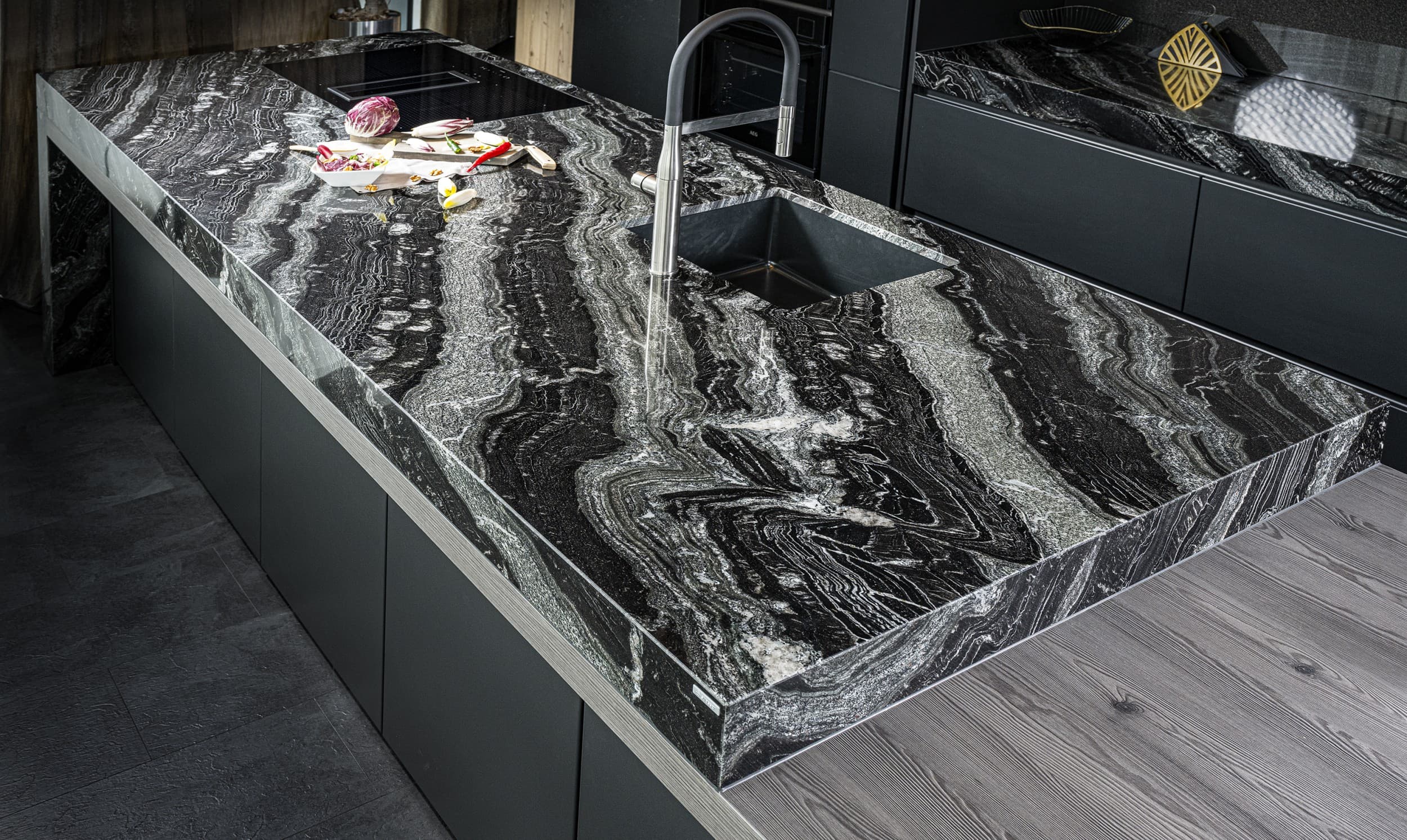 Naturstein Arbeitsplatte I LEATHER LOOK
