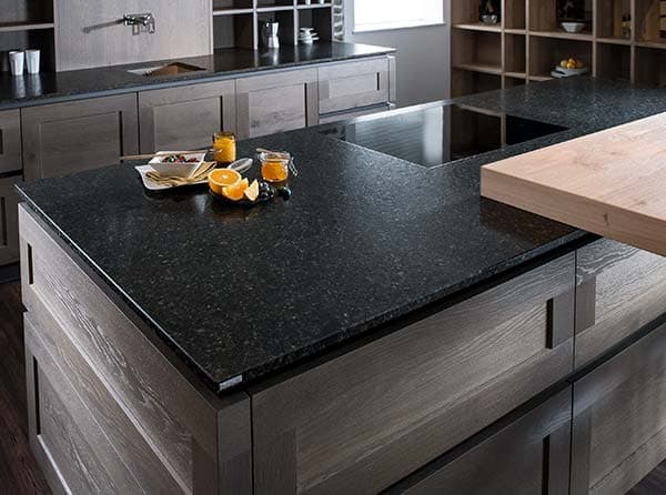 Naturstein Arbeitsplatte I LEATHER LOOK