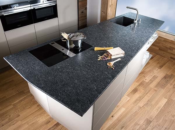 Naturstein Arbeitsplatte I LEATHER LOOK