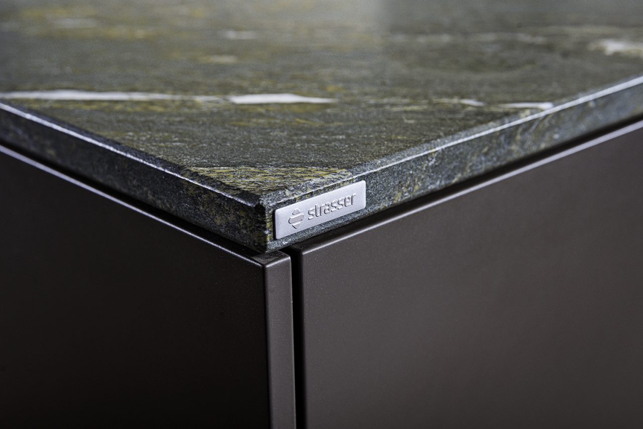 ALPENWELT. EINZIGARTIGE NATURSTEINE AUS DER ALPENREGION.